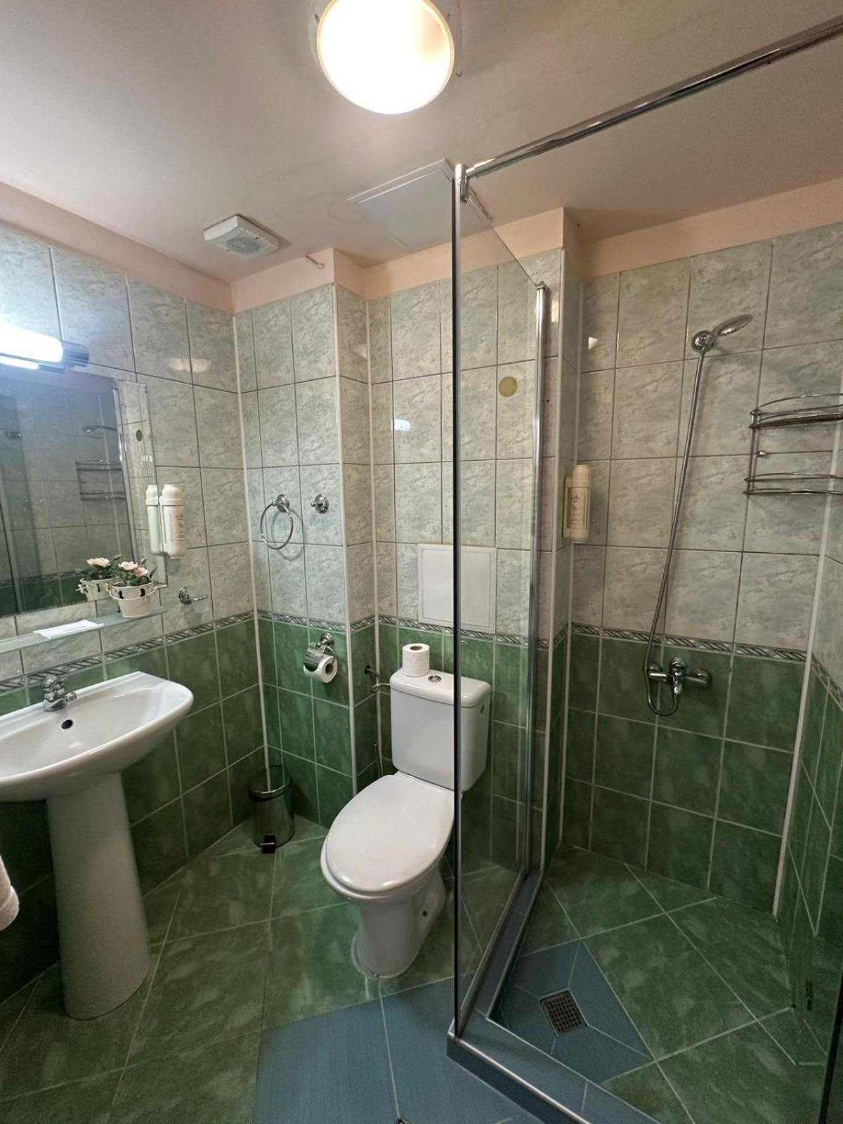 Plaza Hotel 3*